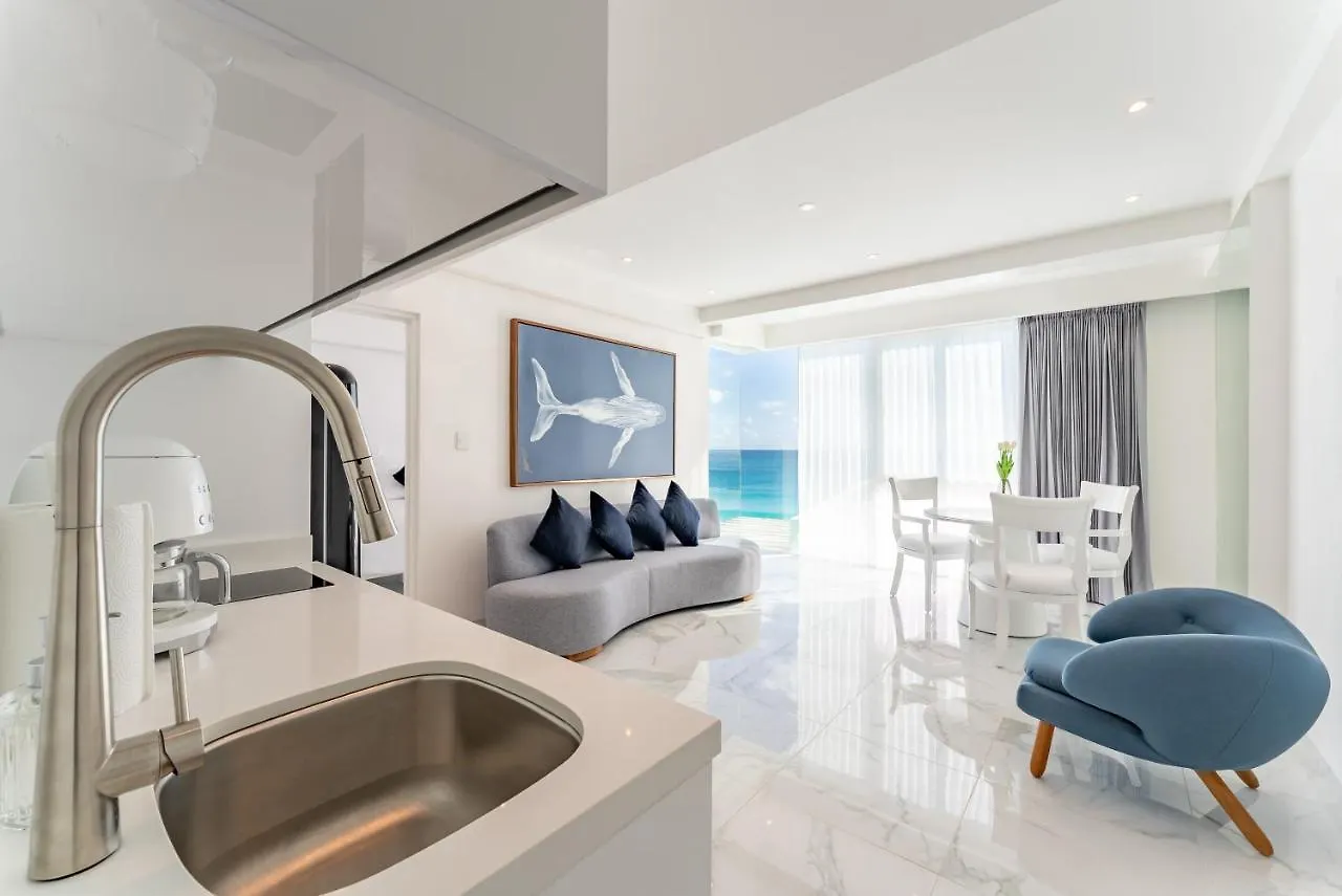 קנקון Beachfront Ocean View-Boutique Apartment •Gym •Spa 0*,  מקסיקו