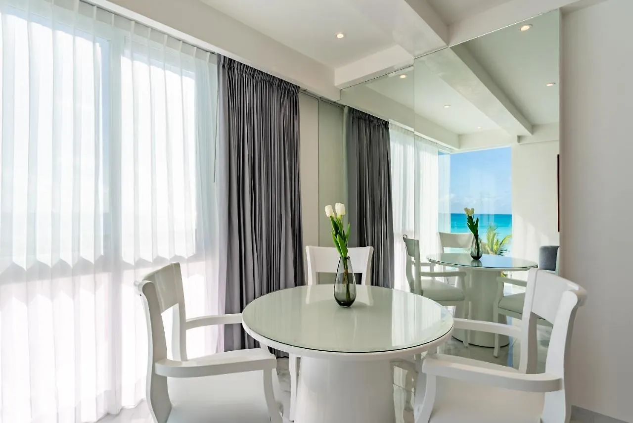 קנקון Beachfront Ocean View-Boutique Apartment •Gym •Spa