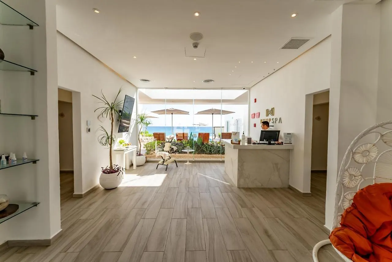 Beachfront Ocean View-Boutique Apartment •Gym •Spa كانكون